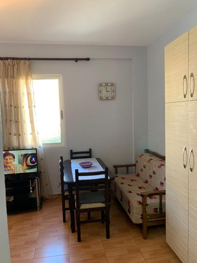 Gazi'S Apartament For Rent Golem  Exterior photo